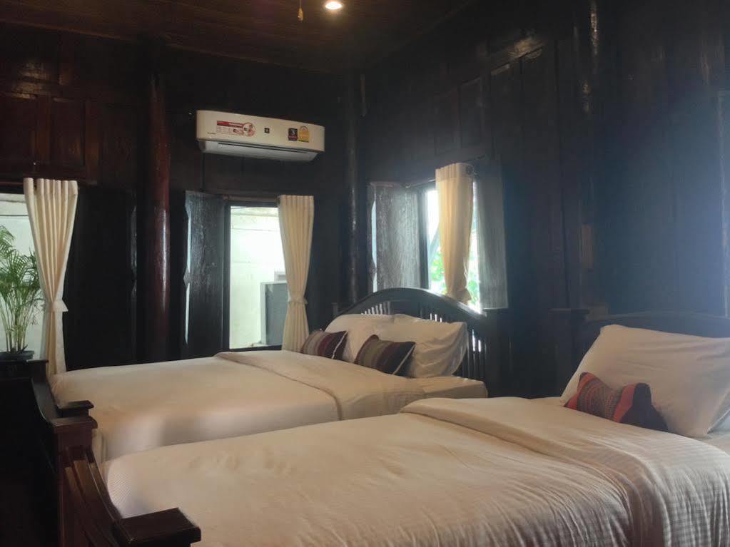 Ban U Thong Accommodations Phra Nakhon Si Ayutthaya Exterior photo